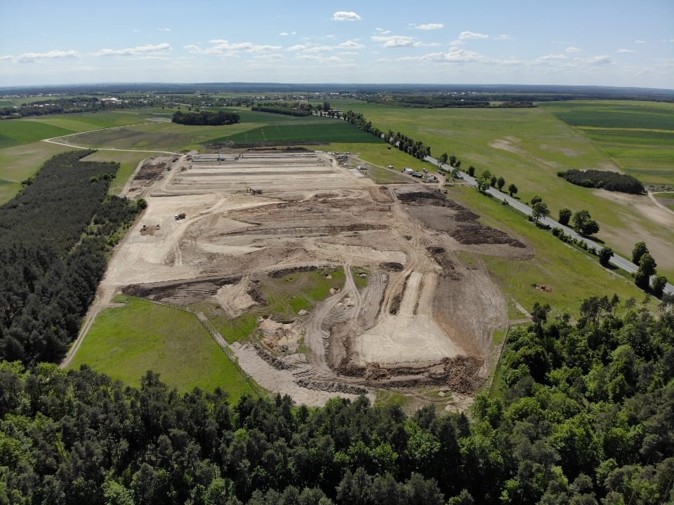 Construction of 12 Production Halls in Brzegi